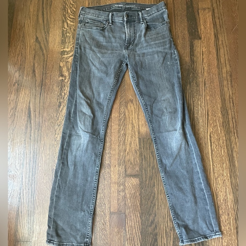 Old navy men’s black slim jeans